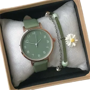 Alloy Dial Quartz Casual Leather Watch for Women New Female Classy Candy Color Square Case Sport and Fashion Style