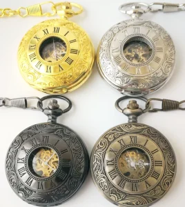 Antique Hollow Manual Hand Winding Retro Roman Mechanical Pocket Watches