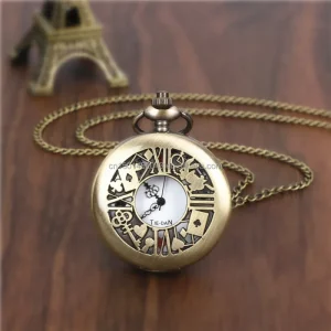 Antique Quartz Pocket Watches Fashionable and Classic Festival Gifts Watches for Men and Women