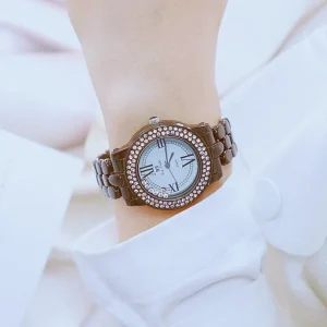 BS Factory Direct Luxury Women’s Watch with Cool Black Bead 35mm Alloy Quartz Movement for Foreign Trade