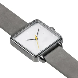 Black Case Square Quartz Wrist Watch for Business Men White Dial Minimalist Watch