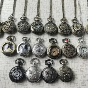 Bronze Vintage Roman Numeral Full Hunter Half Hunter Men’s Quartz Pocket Watch with Chain