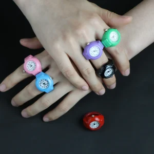 Candy Color Plating Customizable Fashion Gift Minimalist Y2K Square Digital Watch Ring Quartz Rainbow Finger Watch Rings