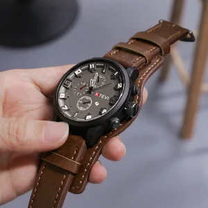 China Factory Luxury Stainless Steel Men’s Sports Watch Fashion Design Best Gift Quartz Movement Water Resistant