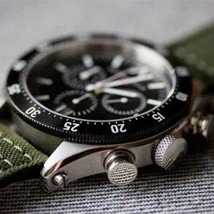Chronograph Quartz Watch for Men Sports Wrist Watch