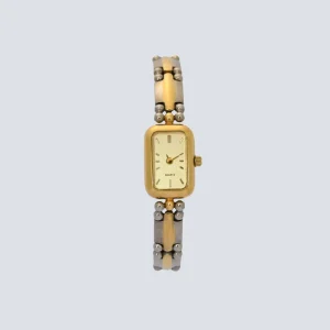 Classic Retro Women’s Quartz Watch Square Dial Stainless Steel Compact Fashion Unique Design