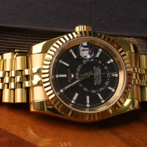 Classics Men’s Luxury Stainless Steel Sapphire Crystal Waterproof Luminous 39mm Mechanical Automatic Gold Watch