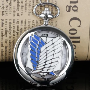 Creative Retro Anime Hollow Pocket Watch with Wing Sliver Necklace Chain Men’s Quartz Clock Attack on Titan Antique Style