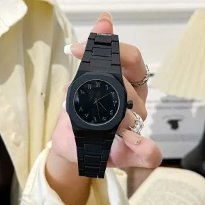 Custom Classic Ultra Thin 40mm Glass Dial Women’s Plastic Quartz Watch Arabic Number Vintage Men’s Watch Manufacturer