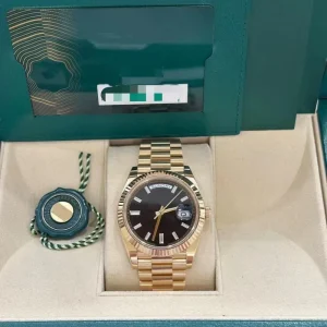 Custom High Quality Men’s Automatic Mechanical Watch 40mm Glow In The Dark Dial Sapphire Crystal Stainless Steel Luxury 30bar