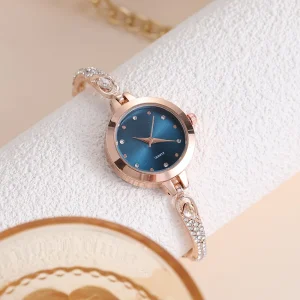 Cute Women Steel Bracelet Watch Quartz Luxury Fashion Small Dial Watches Popular Wristwatch Female Elegant