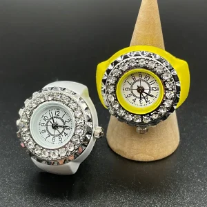 Diamond Quartz Finger Watch Miniature Watch Rings Multi Color Case Shiny Rhinestone Dial Elastic Band Watch Rings Mix