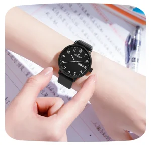 Direct Sales Men’s Quartz Watch with Glow in the Dark Waterproof Classic Trend Stainless Steel Band New Fashionable Design