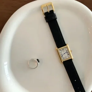 Elegant Classic Casual Style Light Luxury Quartz Watch