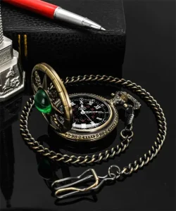 Factory Direct Sale of Classic Retro Emerald Quartz Pocket Watches for Men As Gifts