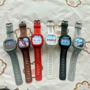 Factory Square Quartz Watch for Men Women Children Teenagers Fashion Large Dial Watch