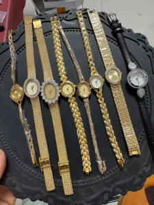 Fashion Quartz Women’s Watch Golden Small Dial Eco Friendly