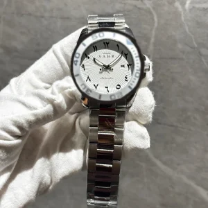 Fashionable Luxury Men’s Watch Waterproof Quartz Watch Stainless Steel Alloy