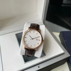 Fashionable Men’s Watch Leather Quartz Men’s Wristwatch Waterproof Sports Date Fashion
