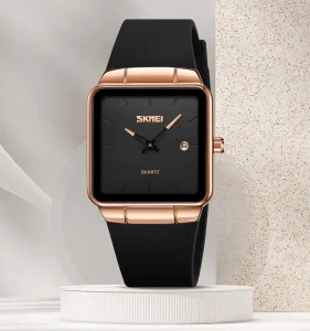 Fashionable Waterproof Quartz Watch Casual Simple with Date Display