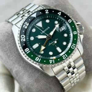Fully Automatic Mechanical Watch 42.5MM Green Dial Waterproof 100m Stainless Steel Wristwatch
