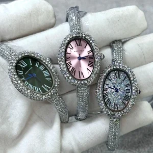 Gold and Silver Stainless Steel Women’s Quartz Watch Waterproof Alloy Case Band Fashionable Ladies’ Watch