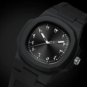 Hot Selling Waterproof Unisex Quartz Watch Trendy Luxury Look with Durable Plastic Strap for Middle East & SEA Markets