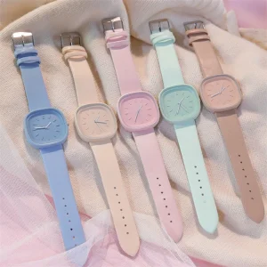 LP20 Leather Band Alloy Case Classic Quartz Watch Square Dial Women’s Wrist Watch