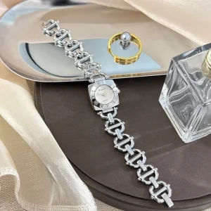 LP72 New Women’s Cross Border Watches Popular Alloy Quartz Movement Roman Numeral Pointer Luxury Gold Bracelet Watch