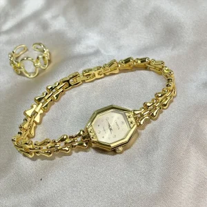 LYN 212 Personalized Fashion Women’s Watch Retro Quartz Watch