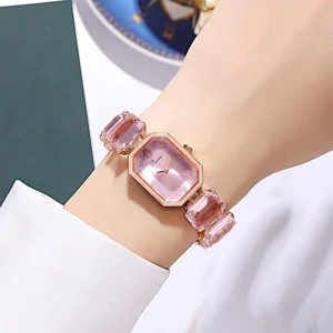 Light Luxury Jewelry Rectangular Crystal Inlaid Watch for Women’s Fashion Trend Square Fashion Bracelet Watch