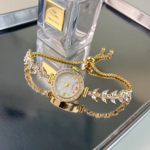 Light Luxury Mermaid Quartz Watch for Women’s Diamond-encrusted Freely Adjustable Bracelet Design Fashion Wristwatches (WA219)