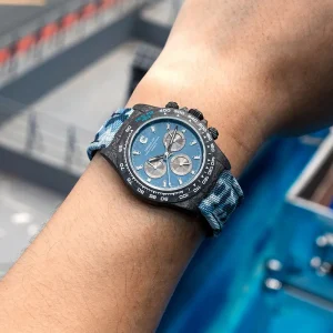 Limited Edition Round Mechanical Men’s Watch Synthetic Sapphire Crystal Glass Carbon Fiber Case With Luminous Hands
