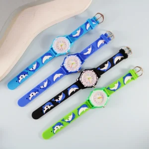 Little Dolphin Cartoon Quartz Watch for Kids with Silicone Band and PC Case