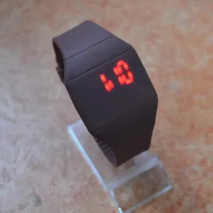 Luxury Antique Elegant Digital Watch for Men Women Kids Silicone Band & Case Fashion OEM Digital Display Watch