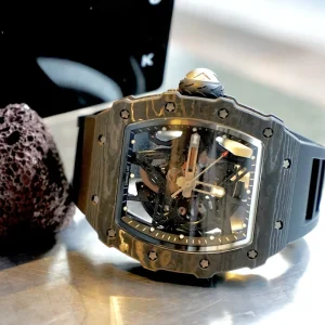Luxury Men’s Skeleton Mechanical Watches Black Carbon Fibre with Luminous Hands Custom OEM Design
