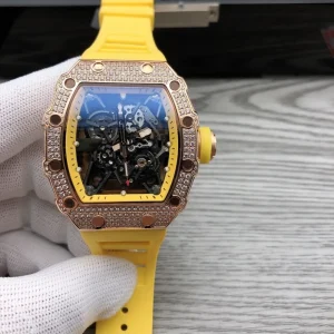 Luxury Men’s Skeleton Watch Iced Out Diamond Sapphire Crystal Automatic Mechanical for Business Casual Tonneau Watch