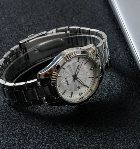 Luxury Stainless Steel Quartz Men’s Watch for Business