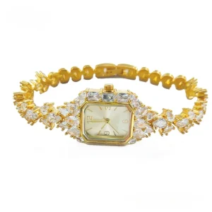 Luxury Women’s Quartz Watches with Flower Bracelets Waterproof Analog Display Square Brass Case