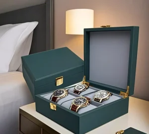 Men’s Green Square Multiple Watch Bracelet Jewelry Set Box Featuring a Small Pillow