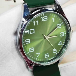 Men’s Luxury 40mm Display Business Watch Fashionable Quartz Movement Waterproof Design Stainless Steel Glass Antique Coin