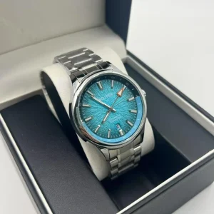 Men’s Stainless Steel Mechanical Watch Gradient Dial Date Function Blast Cracks Design Automatic Watch
