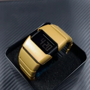 NYY Retro Futuristic Antique Fashion Digital Watch Waterproof Luminous Men Sports Fashion Watch