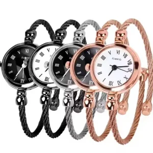 NYY Women’s Gold Alloy Luxury Quartz Wristwatch Small Retro Fashion Casual Dress Watch