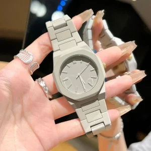 New All-Black Octagonal Dial Men’s Minimalist Quartz Wristwatch with Stylish and Versatile Metal Strap