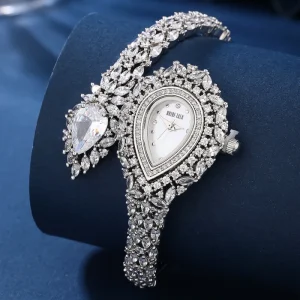 Original Design Women’s Quartz Watch Gorgeous Open Face Inlaid with Large Zircon Fashionable Watch