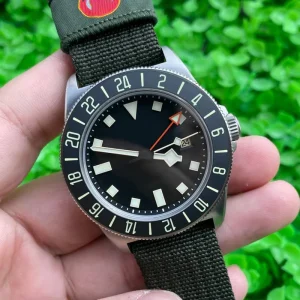 Price Factory Sports 2824 Movement Diver 42mm Titanium Sapphire Luminous Waterproof Luxury Brand Tudores Watches