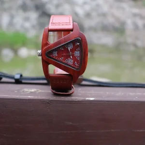 Private Logo Triangle Shape Red Sandal Wood Red Genuine Leather Watch Handmade Natural Quartz Wrist Watch for Men and Women