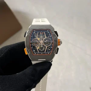 Series Mechanical Watch Combines Racing Style with Luxury for Men