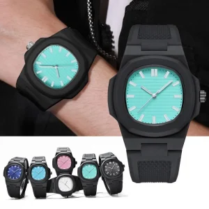 Silicone Strap Plastic Unisex Watches for Men and Women Custom Wristwatches Sport Waterproof Quartz Watch